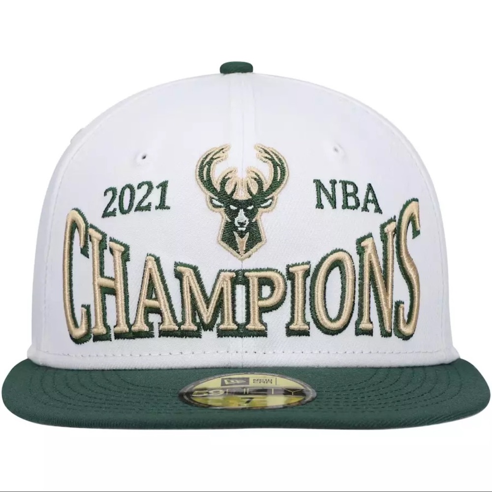New Era Milwaukee Bucks NBA Champions Trophy 59FIFTY Fitted Hat White Size 7 3/8